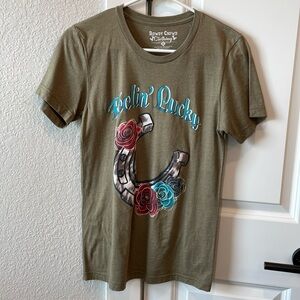 Rowdy Crowd clothing Tshirt